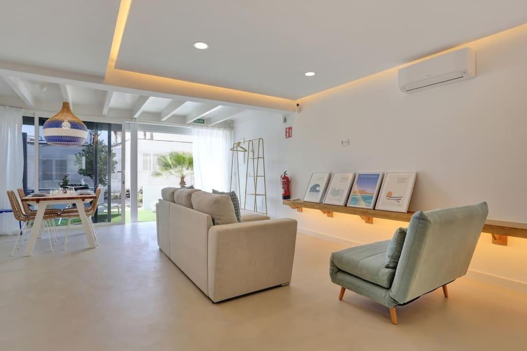 קורלחו New - Amazing Apartment By The Beach מראה חיצוני תמונה