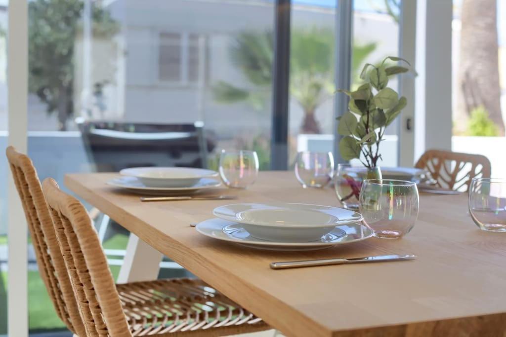 קורלחו New - Amazing Apartment By The Beach מראה חיצוני תמונה